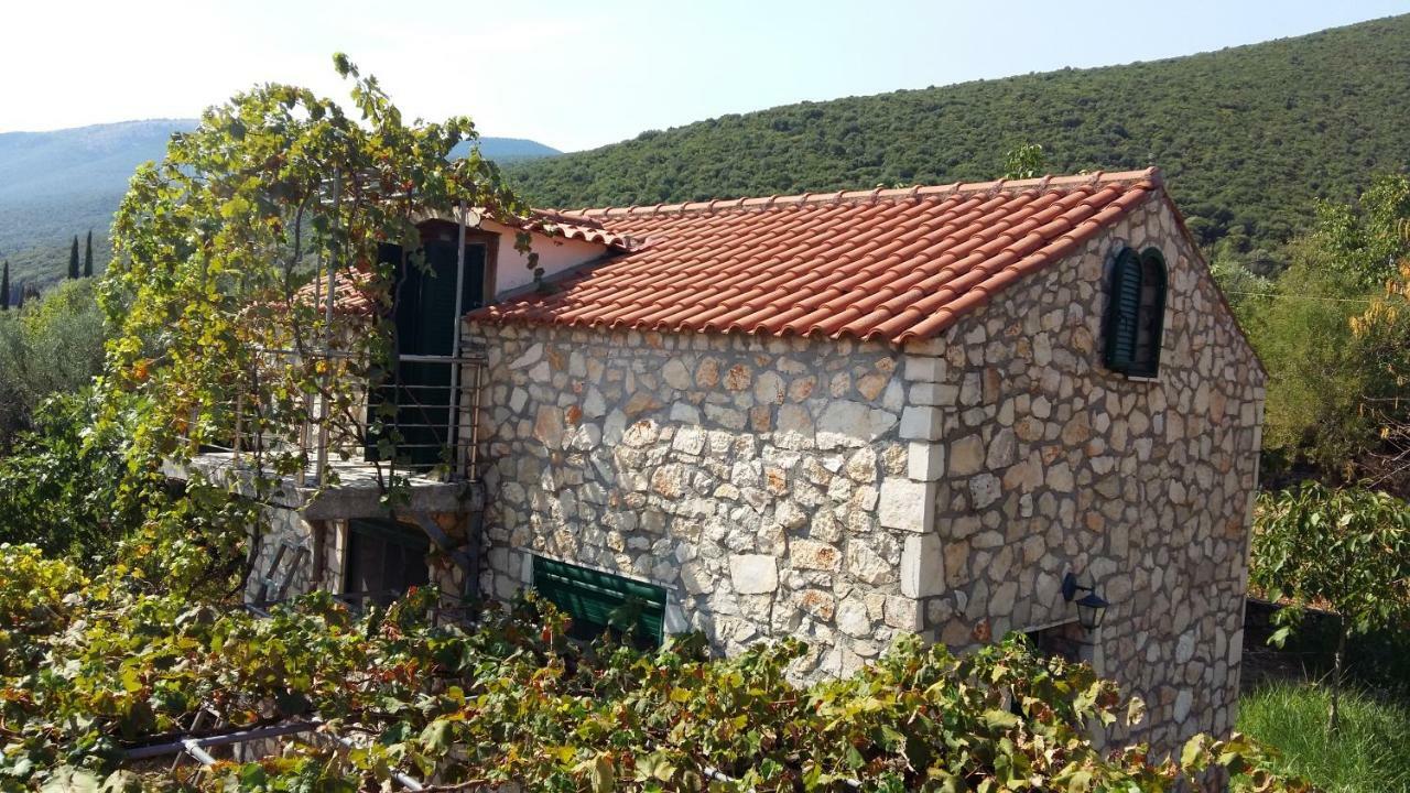 Villa The Stone House-Zacharatos Nikolaos Pouláta Exterior foto